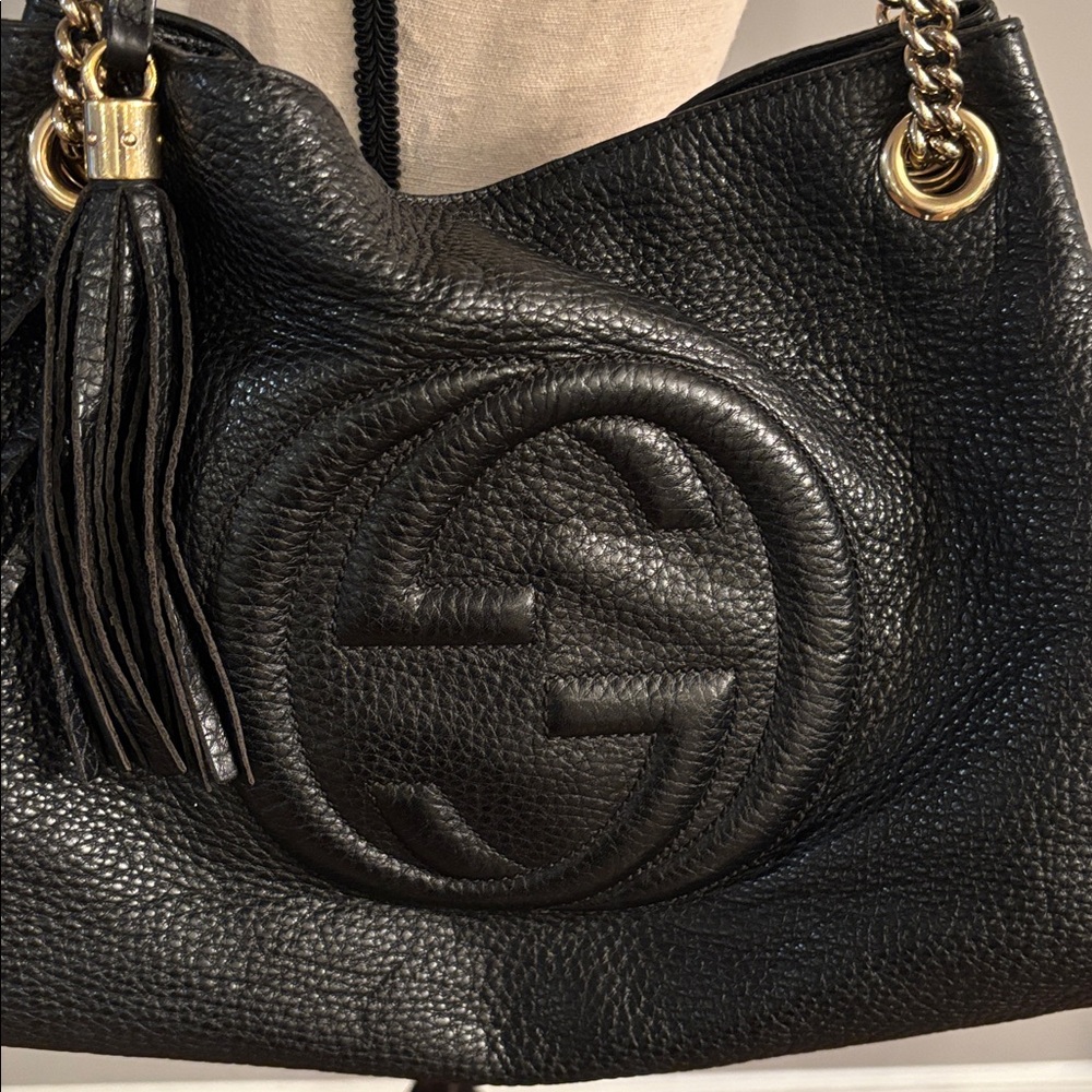 AUTHENTIC GUCCI SHOULDER BAG - Picture 3 of 15